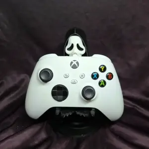 Ghostface Controller Stand