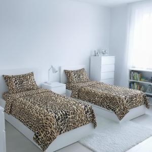 طقم سرير اطفال ٦ قطعه