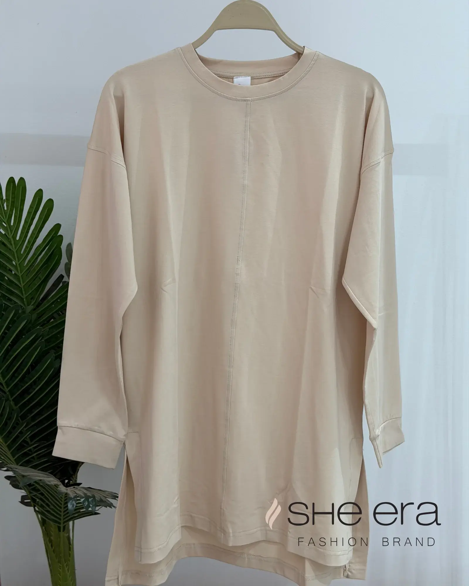 Line T-Shirt