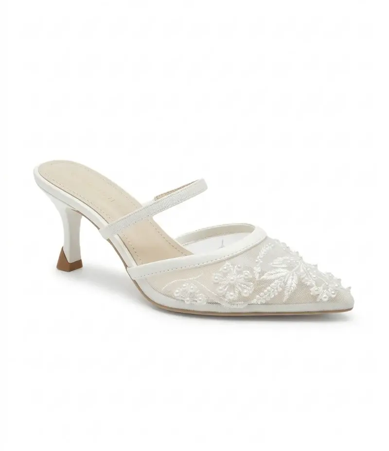 Elegant embroidery and bead details C-92