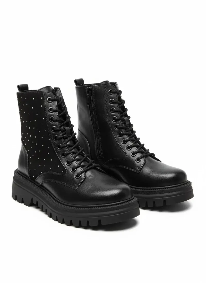 Boots leather with diamonds on the side – B-50
