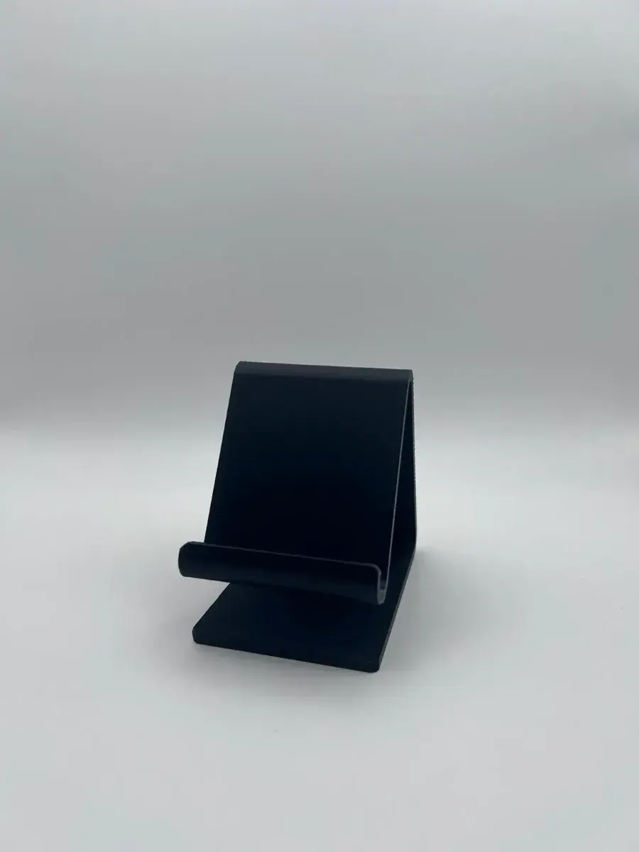 Handy Halter Phone Stand