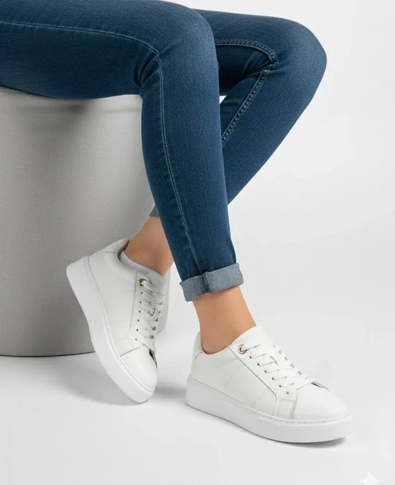 Sneakers lace-up opening-SN-13