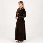 Winter Embroidered Maxi Abaya – Soft & Elegant Warm Fabric