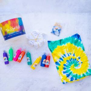 Tie dye 1T-shirt kit
