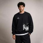 DEKU PLUS ALTRA” crewneck