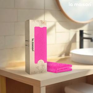 PINK EXFOLIATING TOWEL