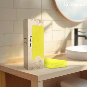 YELLOW EXFOLIATING TOWEL