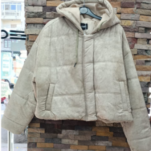 Short hooded bomber jacket