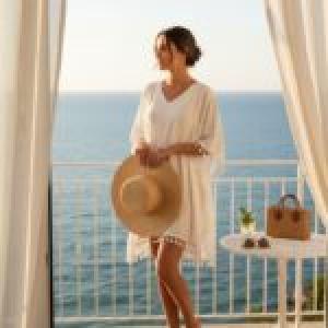 Transparent Swimsuit Cover – Open-Side Design for Comfort and Style